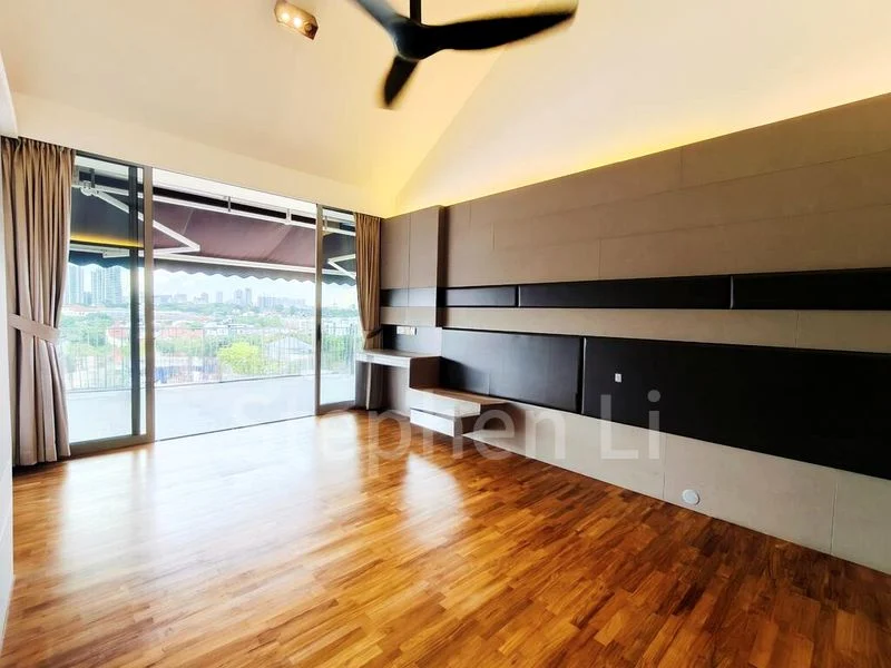 4 Bed Condo for Sale in  The Shelford - Image 4