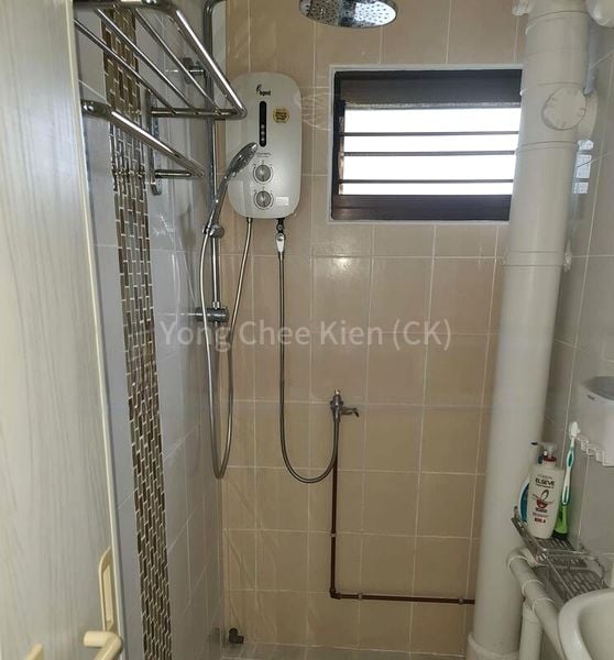 Common Room (HDB) for Rent in  53 New Upper Changi Road - Image 3