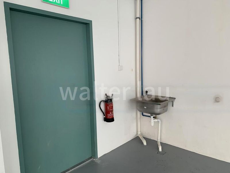 Light Industrial (B1) for Rent: Prosper House - Image 6