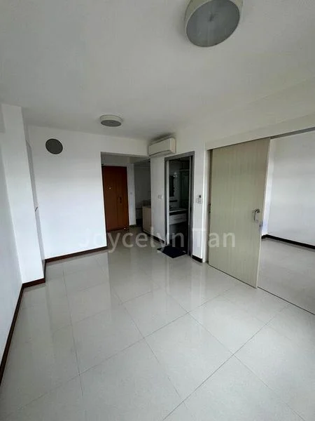 2 Room (2A) HDB for Rent in  440A Bukit Batok West Avenue 8 - Image 8