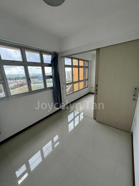 2 Room (2A) HDB for Rent in  440A Bukit Batok West Avenue 8 - Image 9