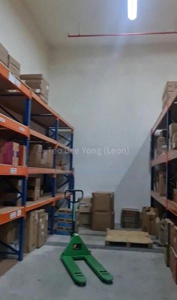 Light Industrial (B1) for Sale: Oxley BizHub - Image 1