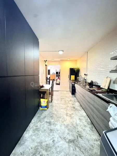 4 Room (4NG) HDB for Sale in  336 Hougang Avenue 7 - Image 9