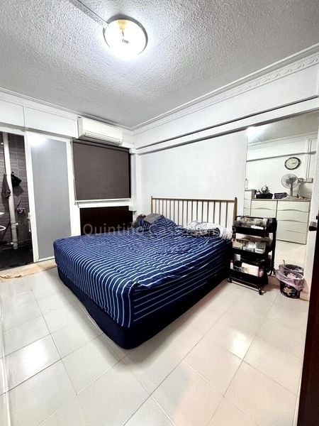 4 Room (4NG) HDB for Sale in  336 Hougang Avenue 7 - Image 3