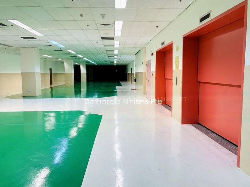 Light Industrial (B1) for Rent: BEDOK MRT High-Ceiling Office, Production, and Storage space with full amenities. - Image 2