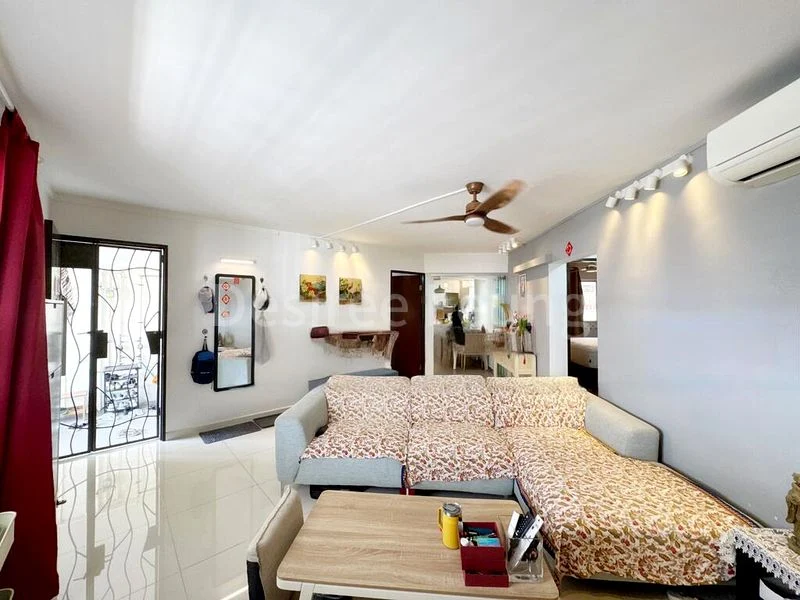 4 Room (4NG) HDB for Sale in 6 Saint George's Lane - Image 4