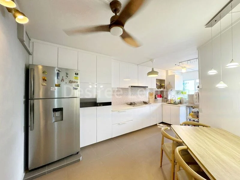 4 Room (4NG) HDB for Sale in 6 Saint George's Lane - Image 7