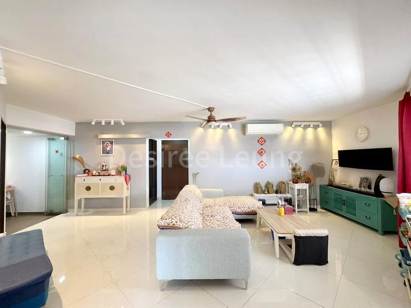 4 Room (4NG) HDB for Sale in 6 Saint George's Lane - Image 1