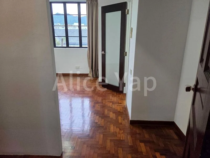 4 Bed Terraced House (Landed) for Rent in Airview Park - Image 2