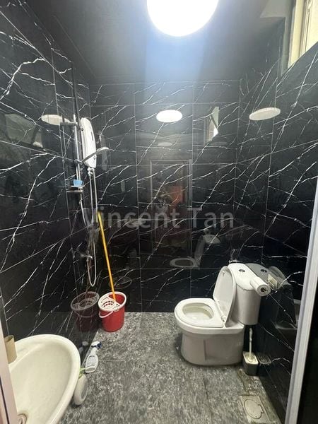 Light Industrial (B1) for Sale: Wintech Centre - Image 4