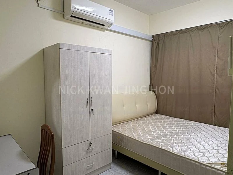4 Bed Condo for Rent in  Emerald Park - Image 3