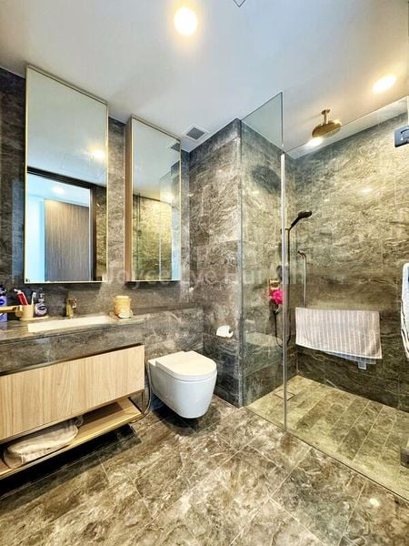 3 Bed Condo for Sale in Meyer Mansion - Image 11