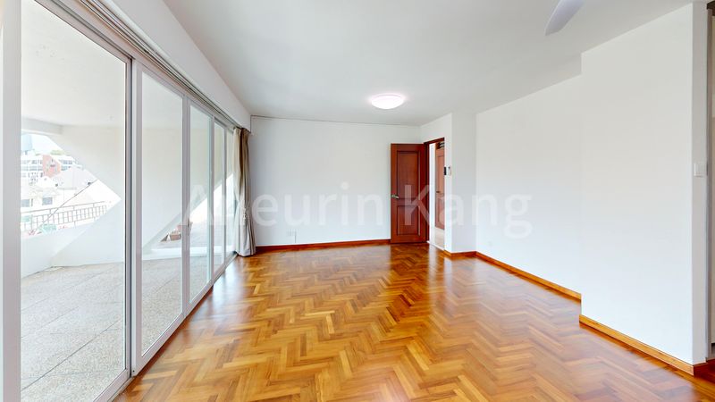 4+1 Bed Condo for Rent in  Pepys Hill Condominium - Image 13