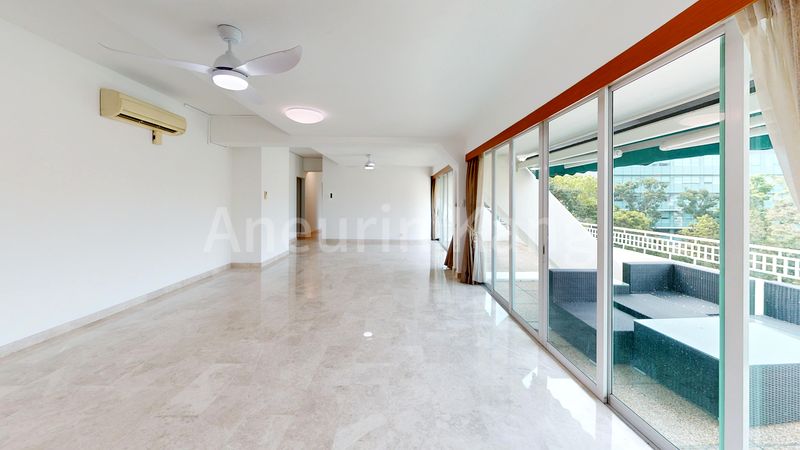 4+1 Bed Condo for Rent in  Pepys Hill Condominium - Image 16