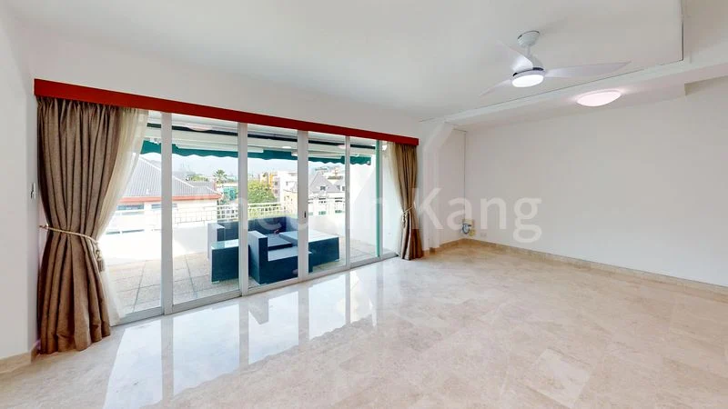 4+1 Bed Condo for Rent in  Pepys Hill Condominium - Image 18