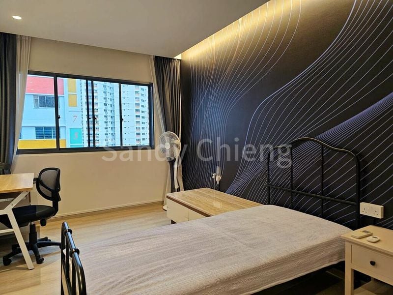 Common Room (HDB) for Rent in  743 Jurong West Street 73 - Image 3