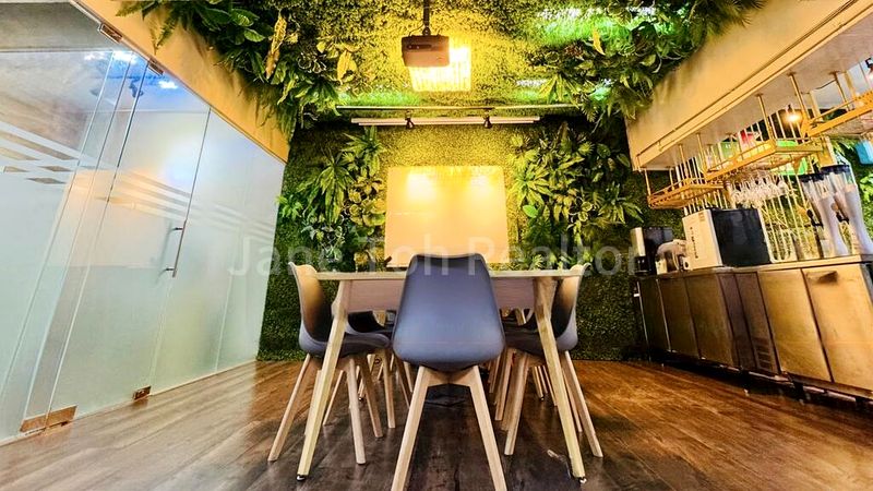 Light Industrial (B1) for Rent: Henderson Industrial Park - Image 8