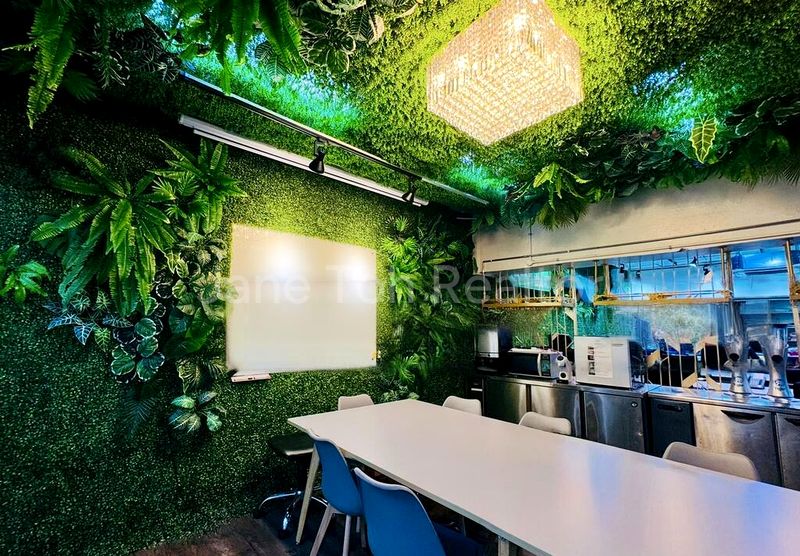 Light Industrial (B1) for Rent: Henderson Industrial Park - Image 6