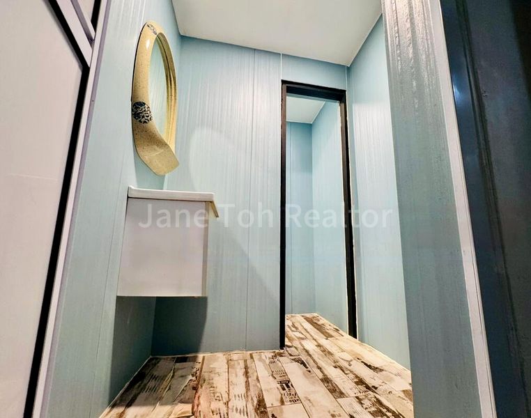 Light Industrial (B1) for Rent: Henderson Industrial Park - Image 10