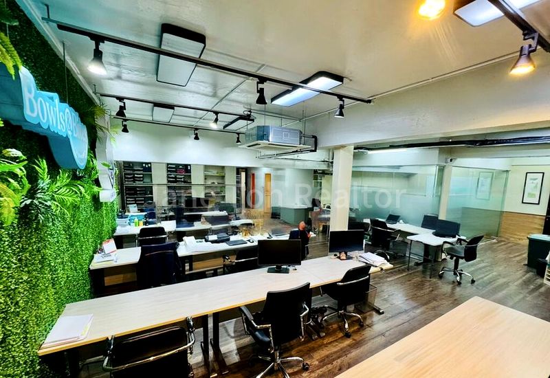 Light Industrial (B1) for Rent: Henderson Industrial Park - Image 12