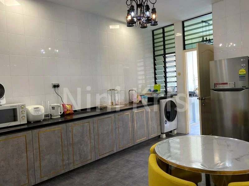 1 Bed Terraced House (Landed) for Rent in  Jalan Anggerek - Image 7