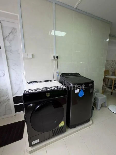 Common Room (HDB) for Rent in  506 Jurong West Street 52 - Image 1