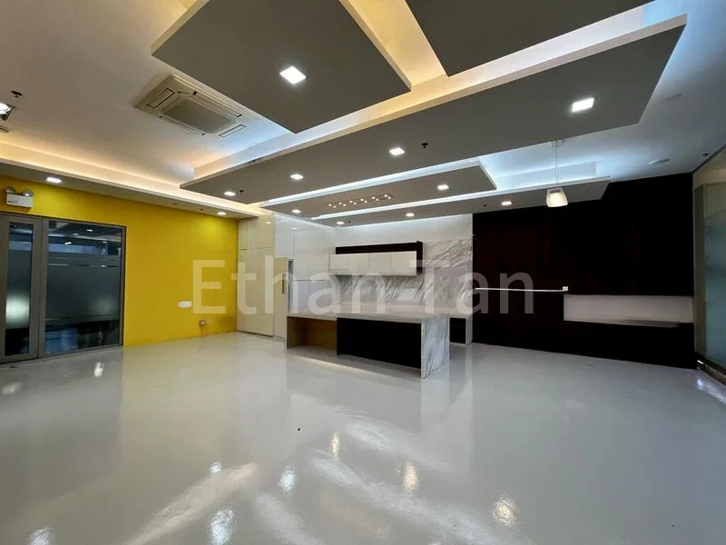 Light Industrial (B1) for Rent: One Pemimpin - Image 8