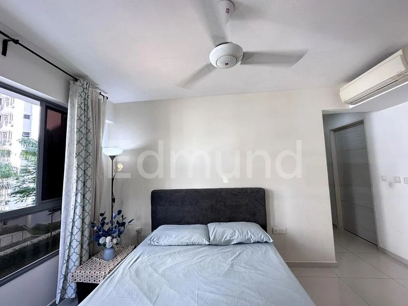 Premium HDB for Sale in  138B Yuan Ching Road - Image 2