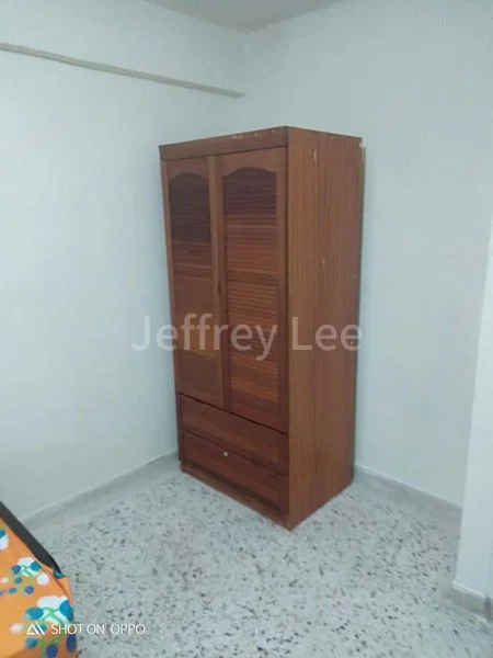 Common Room (HDB) for Rent in 8 Holland Avenue - Image 3