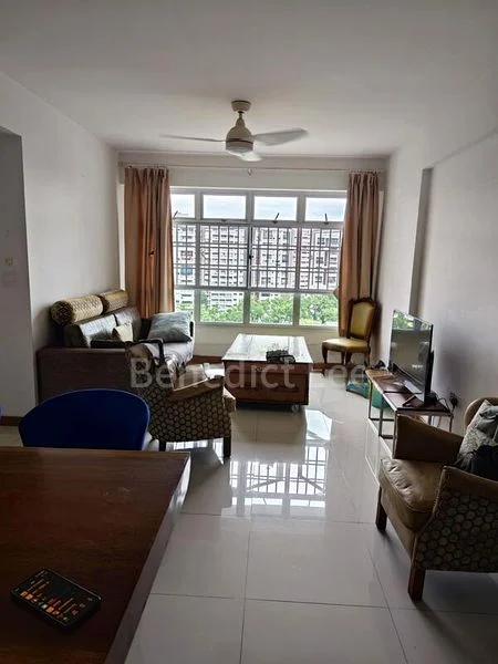 4 Room (4NG) HDB for Rent in  451B Bukit Batok West Avenue 6 - Image 1