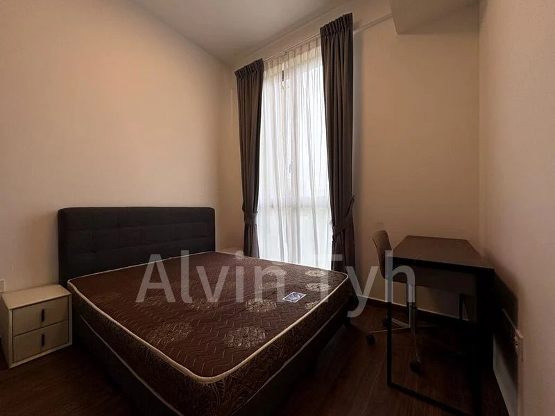 2 Bed Condo for Rent in  Holland Grove Road - Image 9