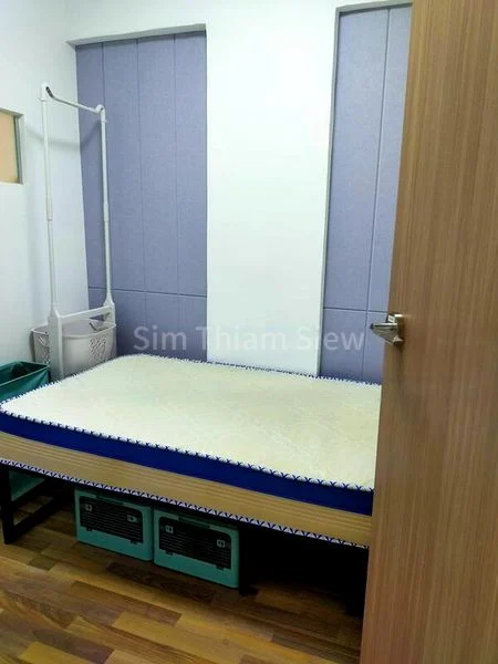 Room (HDB) for Rent in  39 Circuit Road - Image 1