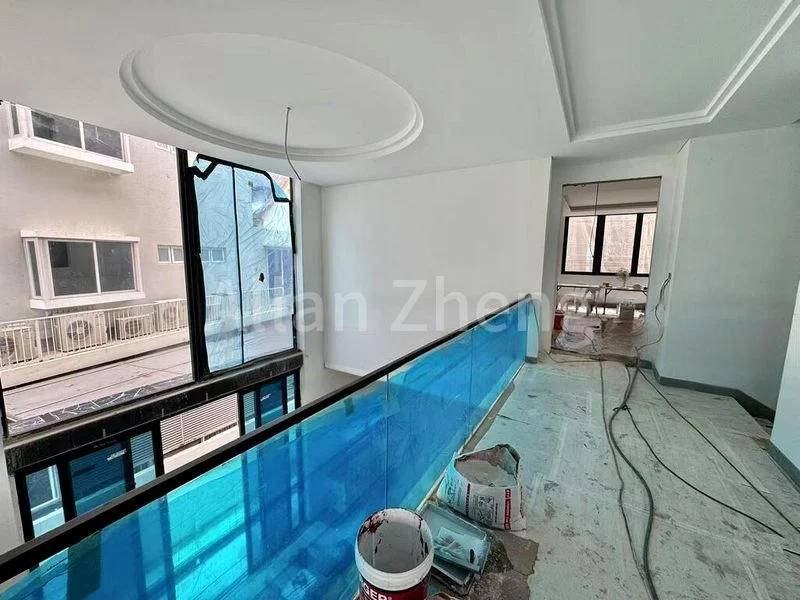 7 Bed Semi-Detached House (Landed) for Sale in  Canberra Drive - Image 11