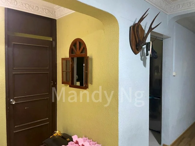 Maisonette HDB for Rent in  647 Hougang Avenue 8 - Image 4