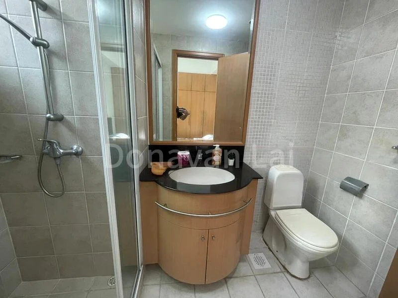 Room (Condo) for Rent in  Westmere - Image 1
