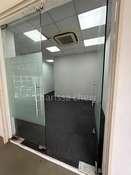 Office for Rent: 10 Raeburn Park - Image 3