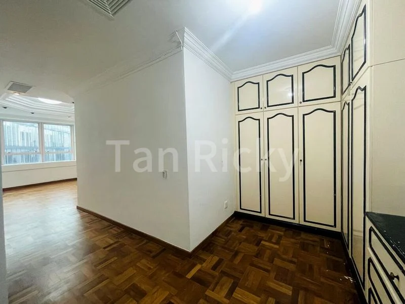 3 Bed Condo for Rent in 336 River Valley - Image 5