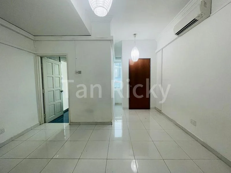 3 Bed Condo for Rent in 336 River Valley - Image 7