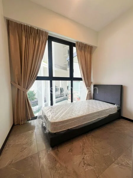 2 Bed Apartment (Condo) for Sale in  One Pearl Bank - Image 3