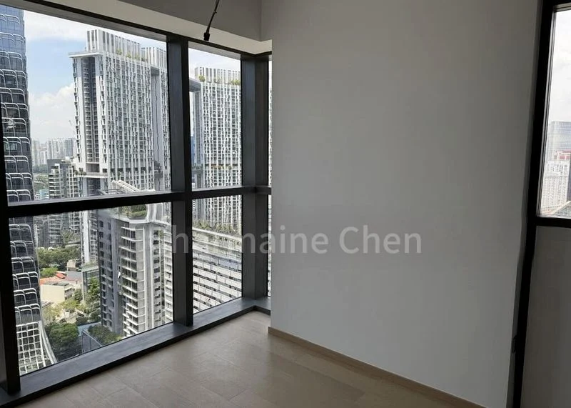 2 Bed Condo for Rent in Newport Residences / Newport Tower - Image 2