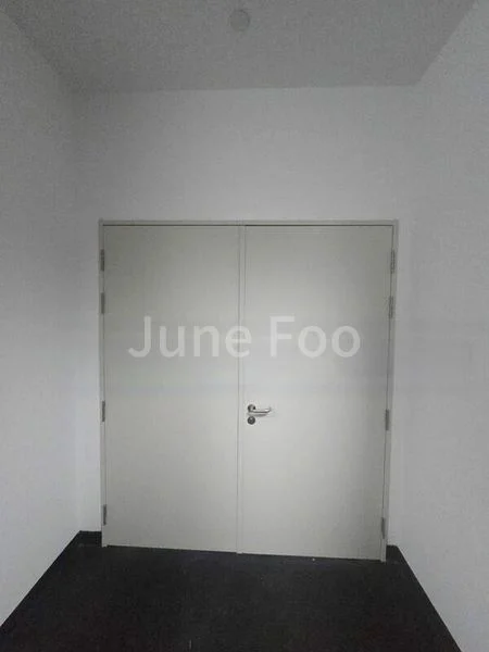 Light Industrial (B1) for Rent: Corporation Place - Image 2