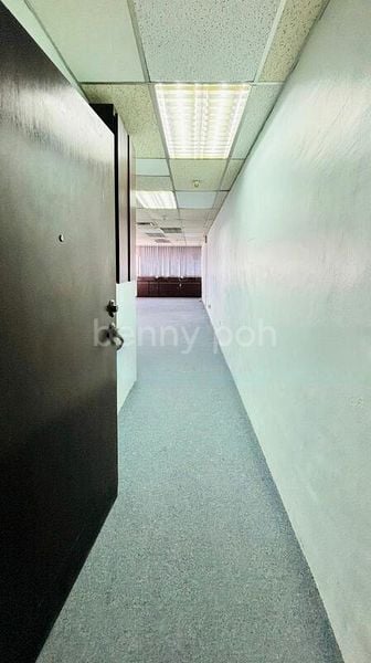 Office for Rent: Sim Lim Tower - Image 5