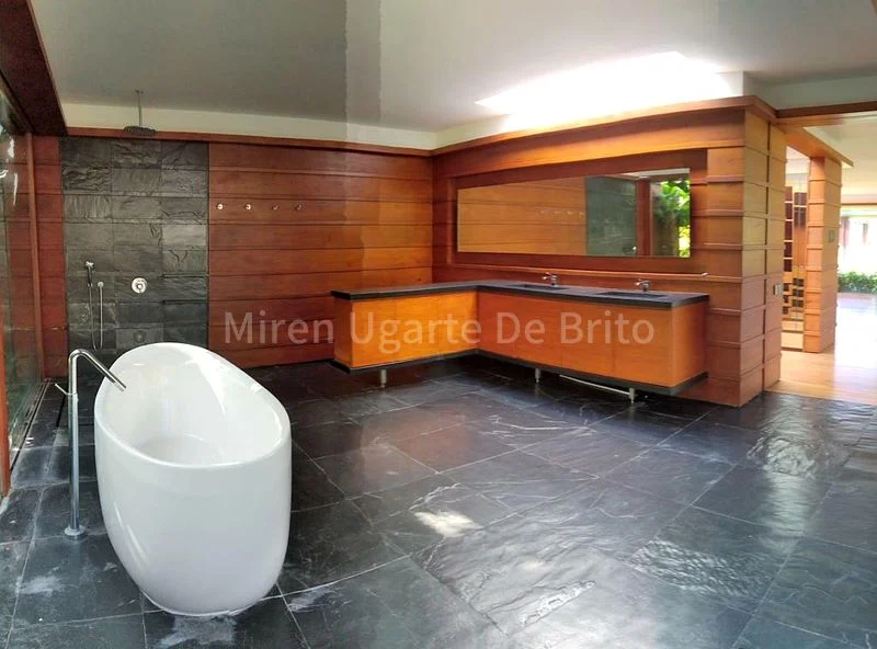 6 Bed Bungalow (Landed) for Rent in Cluny Road - Image 10