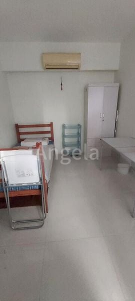 Common Room (HDB) for Rent in  462 Clementi Avenue 3 - Image 4