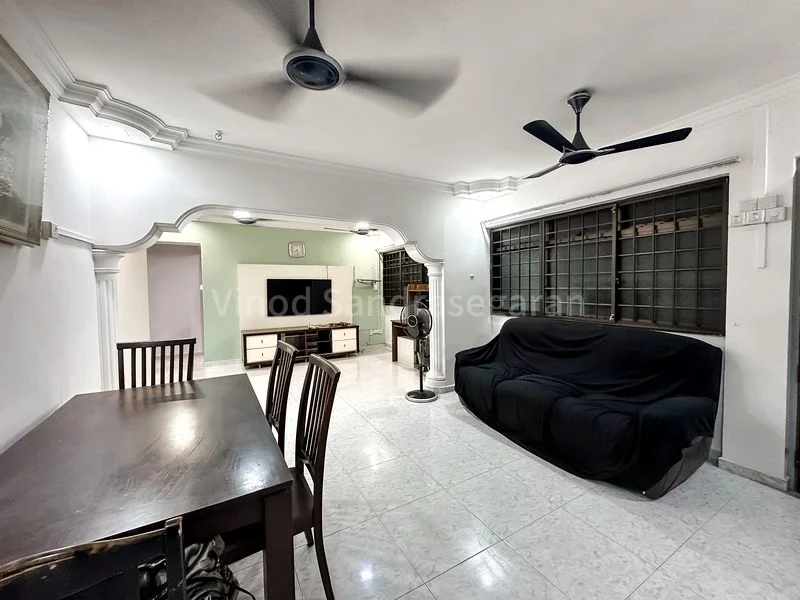 4 Room (4A) HDB for Rent in  950 Hougang Street 91 - Image 2