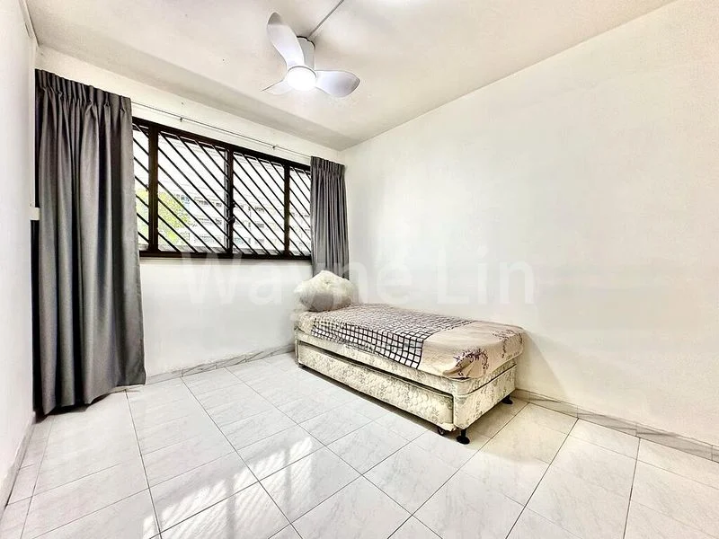 Common Room (HDB) for Rent in  141 Simei Street 2 - Image 2