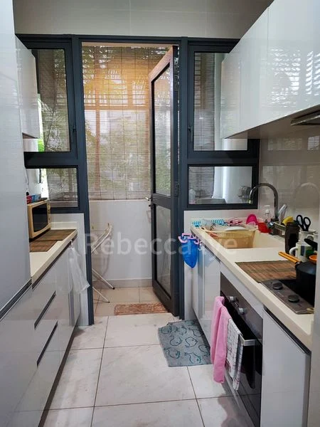 2 Bed Condo for Rent in  Holland Residences - Image 7