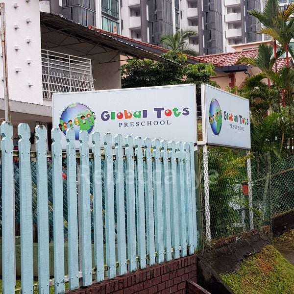 2 Bed Condo for Rent in  Holland Residences - Image 15