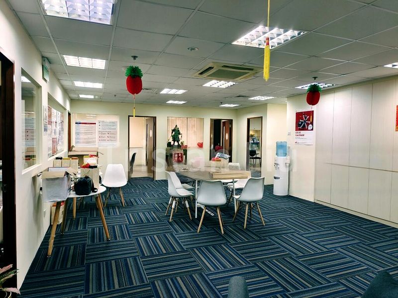 Office for Sale: International Plaza - Image 3