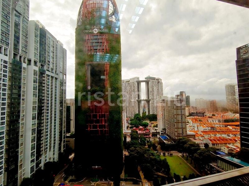 Office for Sale: International Plaza - Image 1